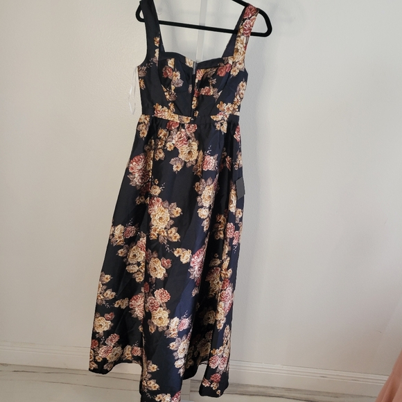 Lulu's Navy and Cream Floral Maxi Dress - Picture 1 of 4